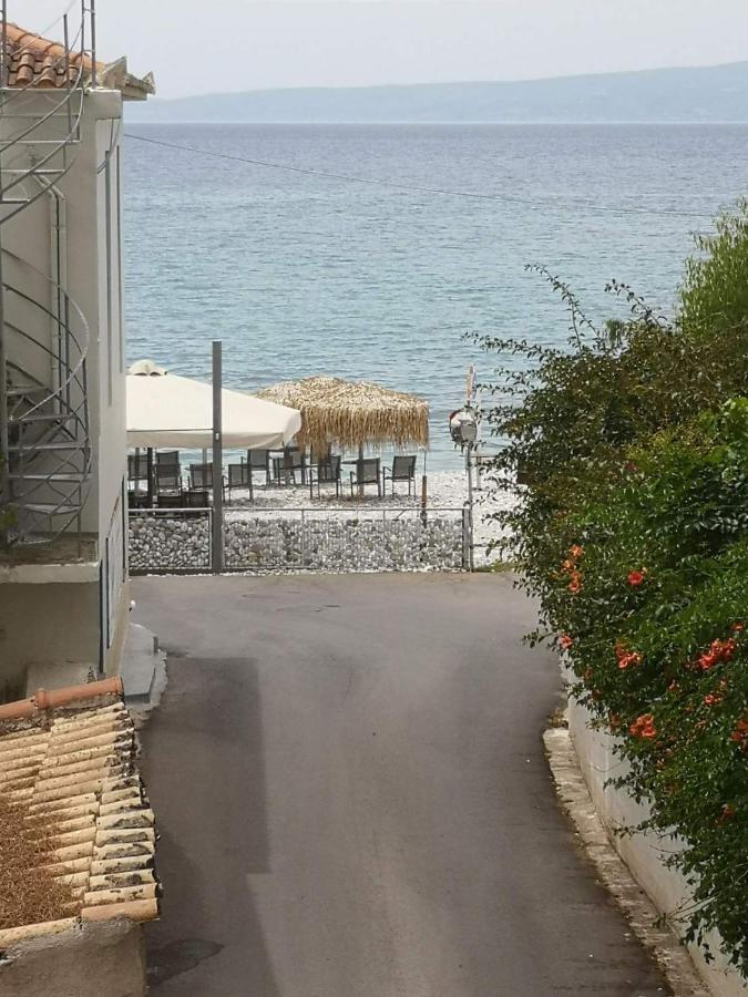 Panos & Antzy Apartments Каламата Екстер'єр фото